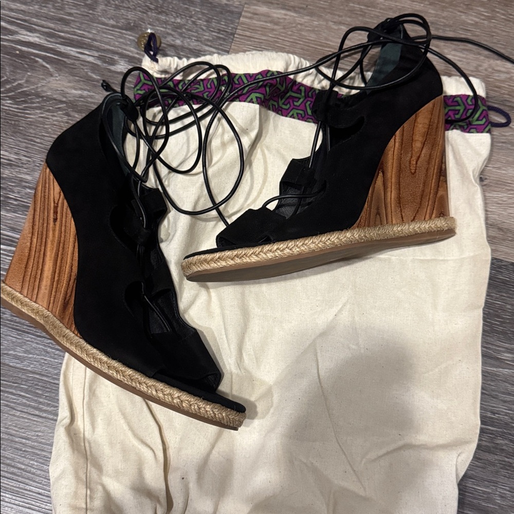 Tory Burch Black Suede Leather Lace Up Tie Tan Wedge Sandal Heels 9.5 - Picture 3 of 14